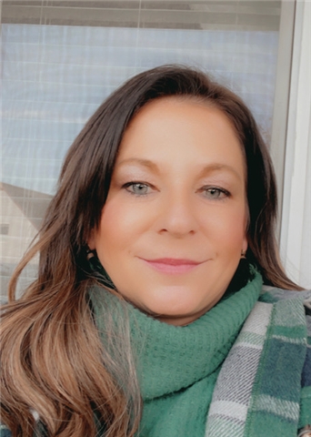 Broker Profile Photo