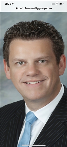 Broker Profile Photo