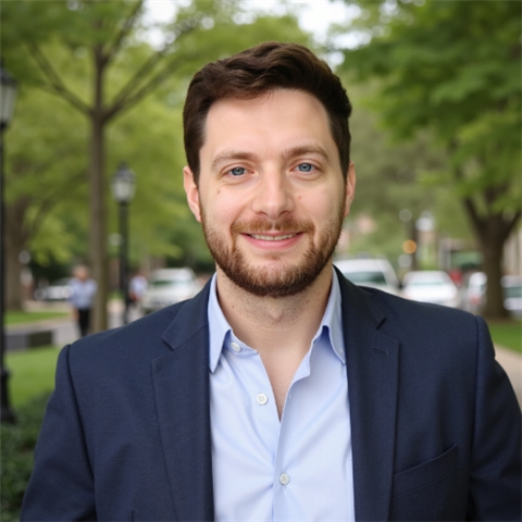 Broker Profile Photo