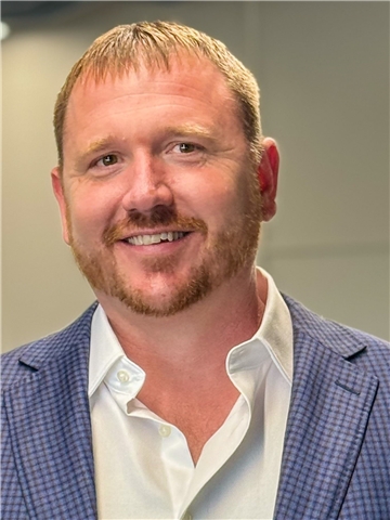 Broker Profile Photo