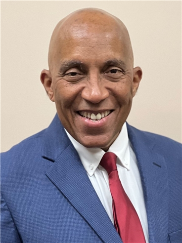 Broker Profile Photo