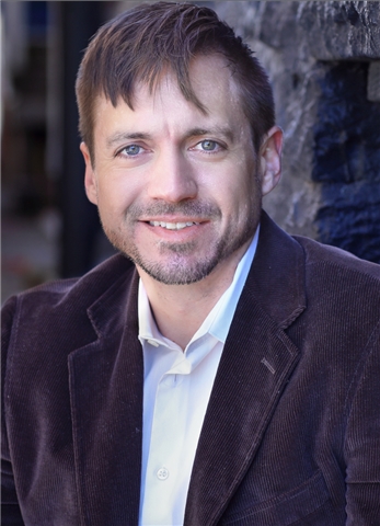 Broker Profile Photo
