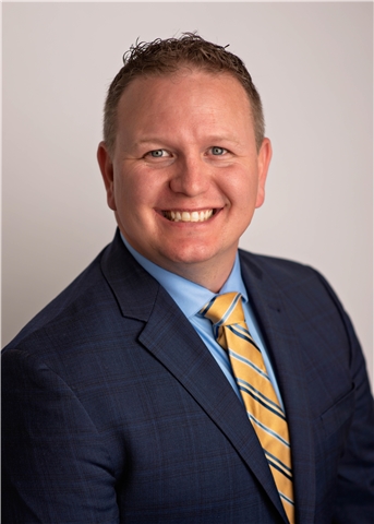 Broker Profile Photo