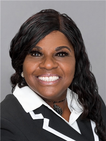 Broker Profile Photo