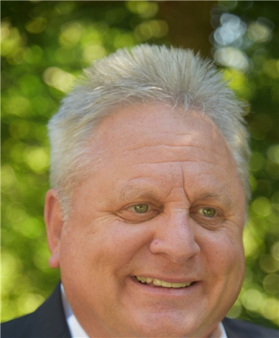 Broker Profile Photo