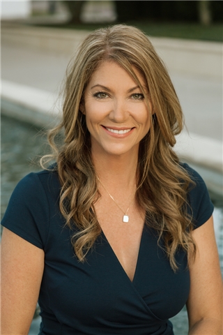 Broker Profile Photo