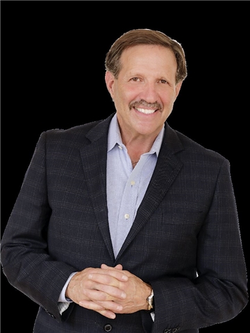 Broker Profile Photo