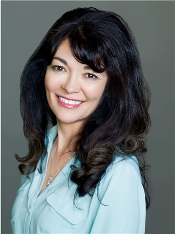 Broker Profile Photo