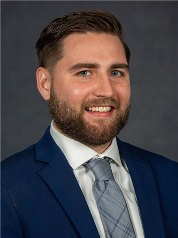 Broker Profile Photo