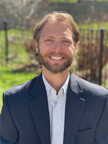 Broker Profile Photo