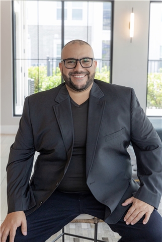 Broker Profile Photo