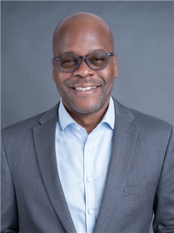 Broker Profile Photo