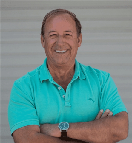 Broker Profile Photo