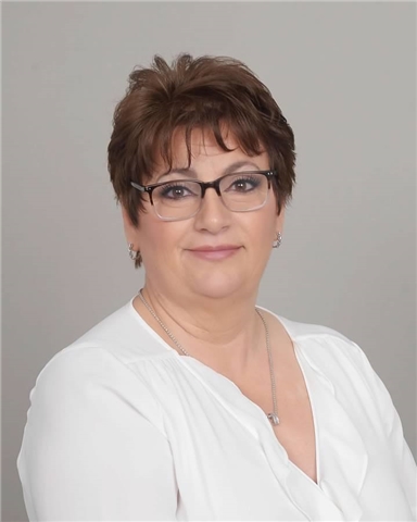 Broker Profile Photo