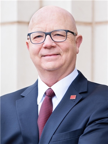 Broker Profile Photo