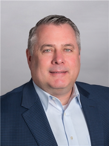 Broker Profile Photo