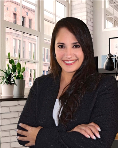 Broker Profile Photo