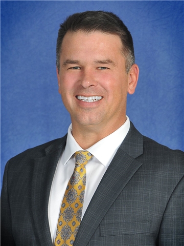 Broker Profile Photo