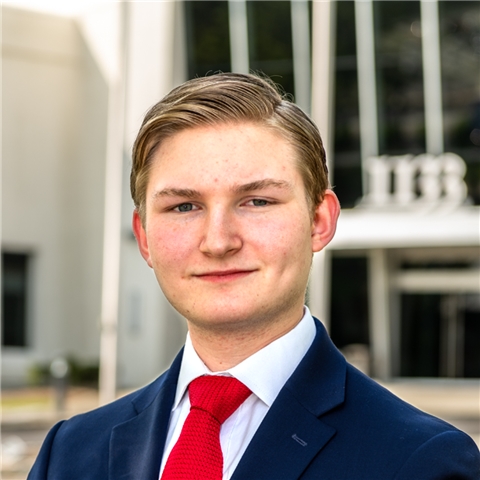 Broker Profile Photo