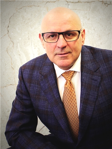 Broker Profile Photo