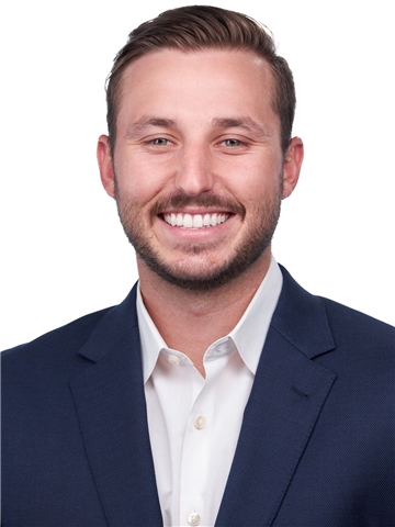 Broker Profile Photo