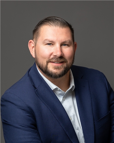 Broker Profile Photo