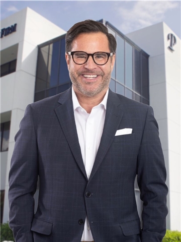 Broker Profile Photo