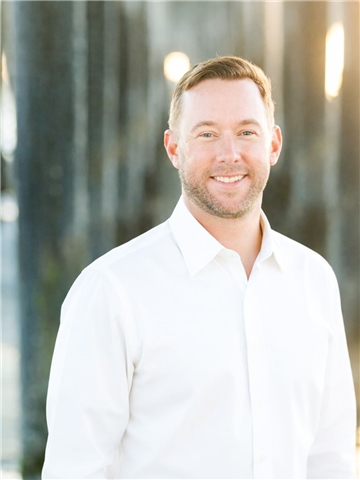 Broker Profile Photo