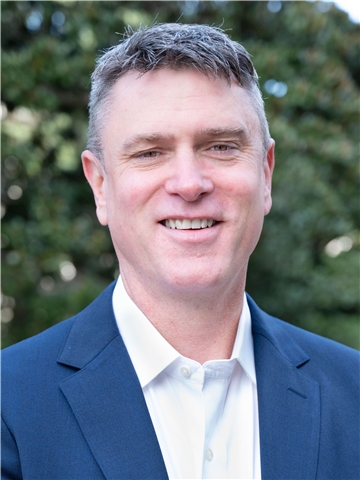 Broker Profile Photo