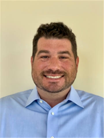 Broker Profile Photo