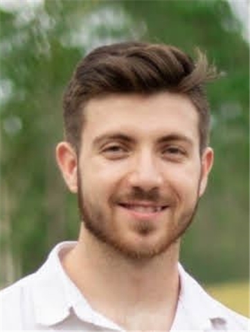 Broker Profile Photo