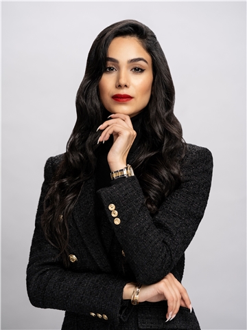 Broker Profile Photo