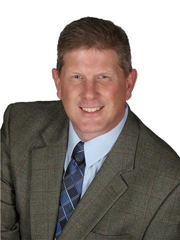 Broker Profile Photo