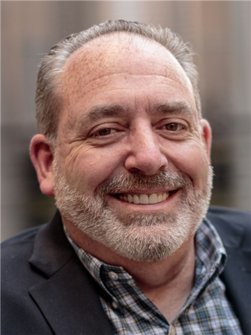 Broker Profile Photo