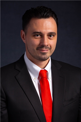 Broker Profile Photo