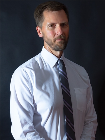 Broker Profile Photo