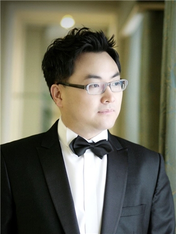 Broker Profile Photo