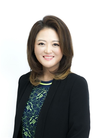 Broker Profile Photo