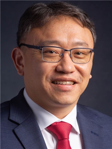 Broker Profile Photo