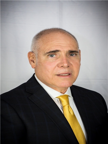 Broker Profile Photo