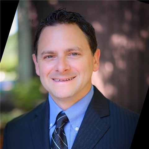 Broker Profile Photo