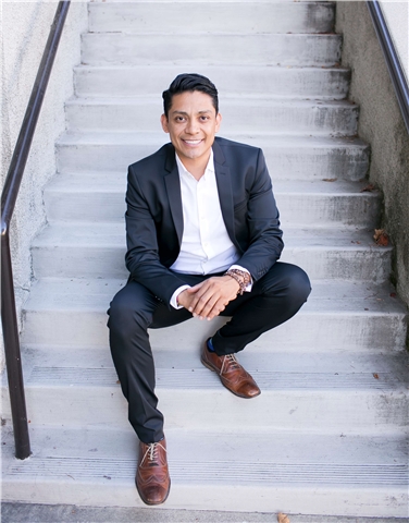 Broker Profile Photo