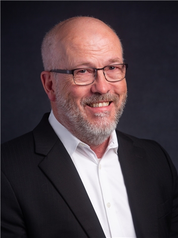 Broker Profile Photo