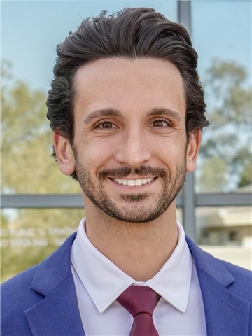 Broker Profile Photo