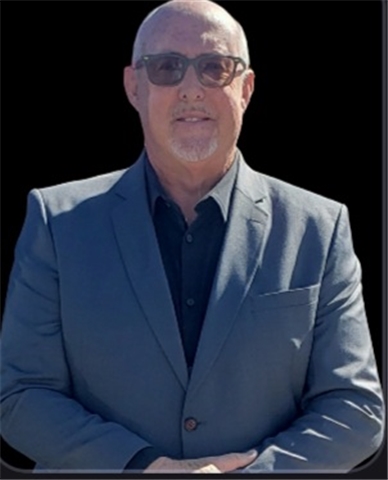 Broker Profile Photo