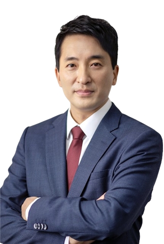 Broker Profile Photo