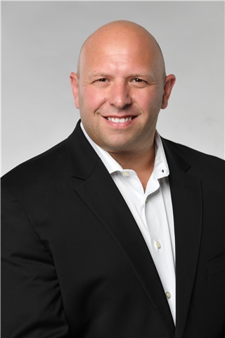 Broker Profile Photo