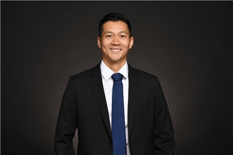 Broker Profile Photo