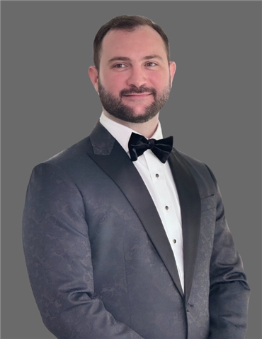 Broker Profile Photo