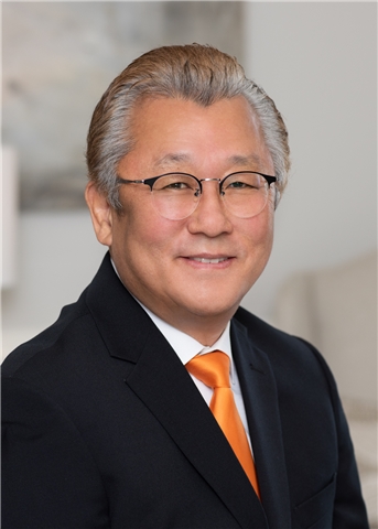 Broker Profile Photo